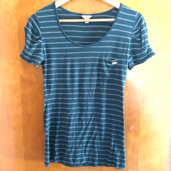 Guess | Striped Stretchy Keyhole Button Sleeves - Picture 2 of 7